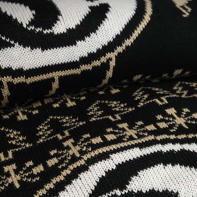 Personalized knitted sweaters